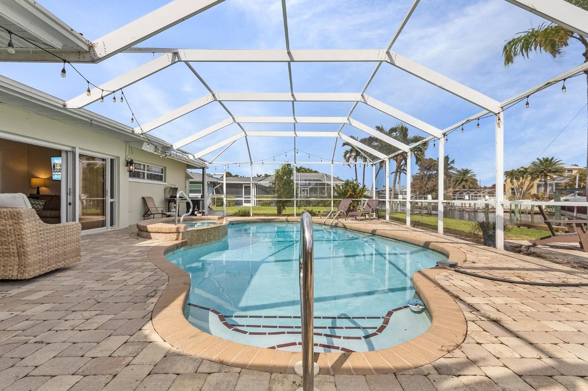 Boating & Fishing Enthusiasts, Heated Pool And Spa, Bicycles - Latitude Adjustment - Roelens Vila Cape Coral Exterior foto