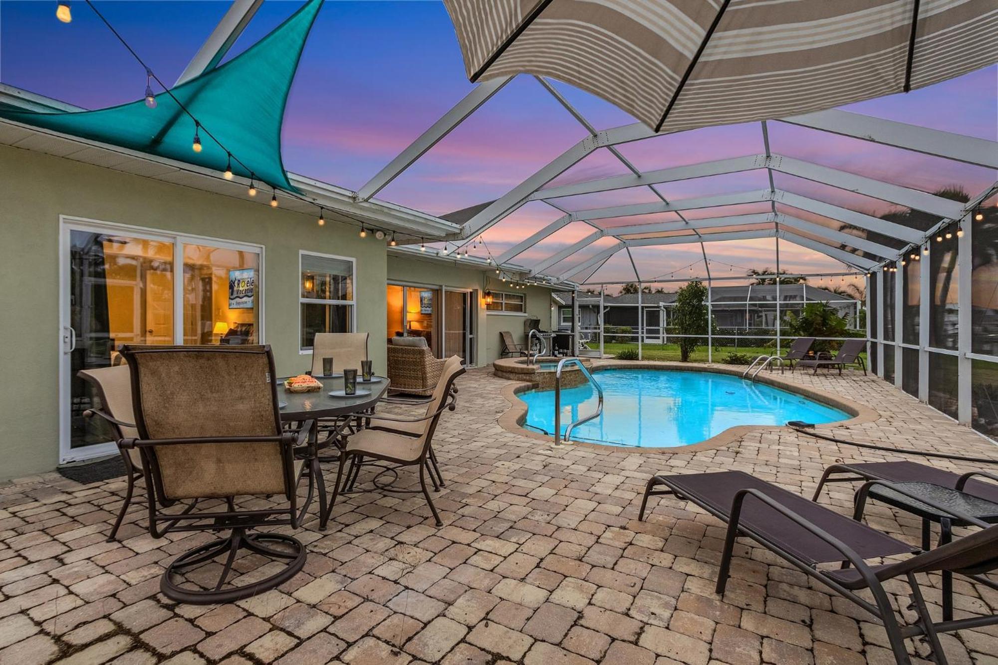 Boating & Fishing Enthusiasts, Heated Pool And Spa, Bicycles - Latitude Adjustment - Roelens Vila Cape Coral Exterior foto