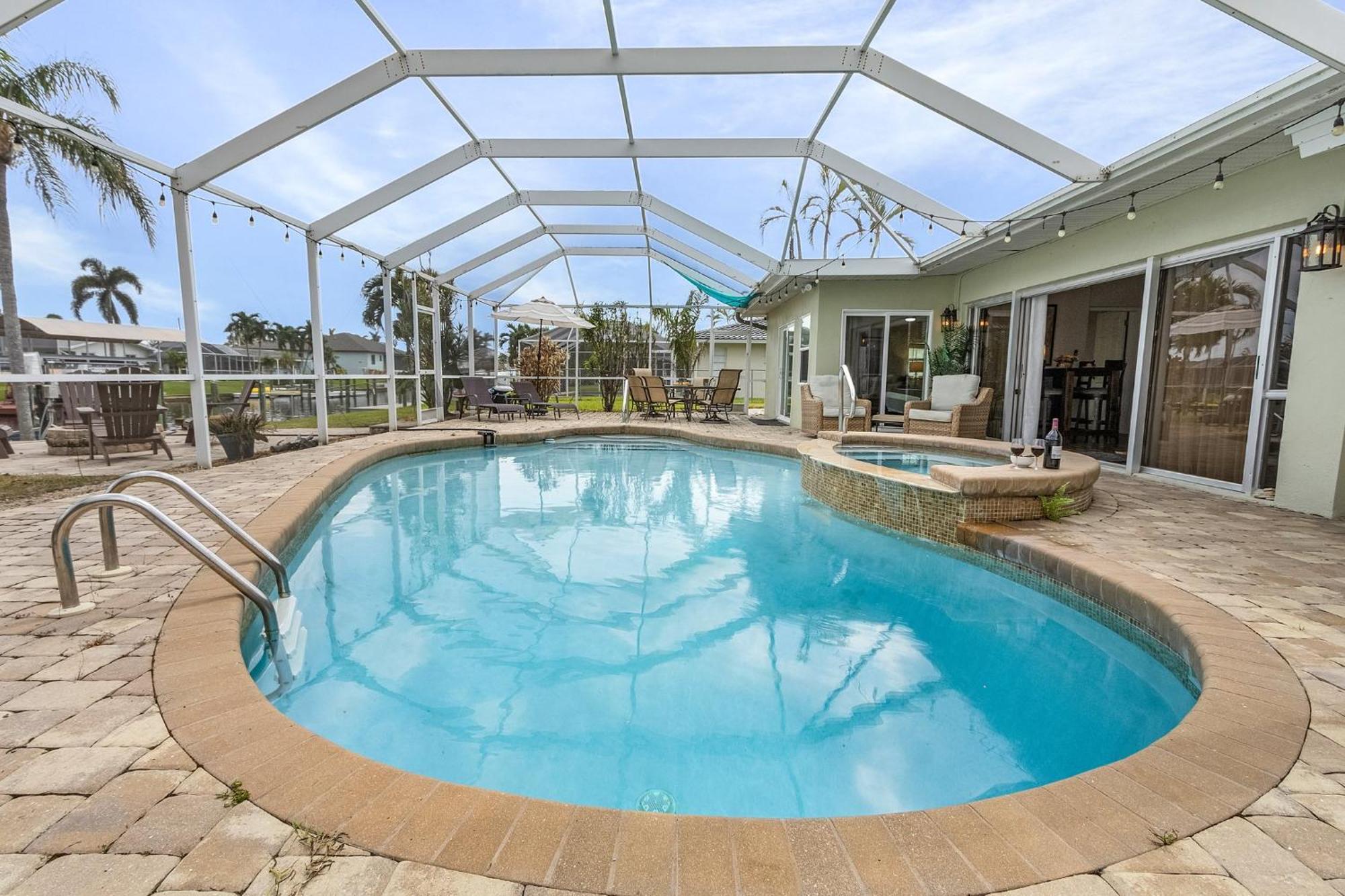 Boating & Fishing Enthusiasts, Heated Pool And Spa, Bicycles - Latitude Adjustment - Roelens Vila Cape Coral Exterior foto